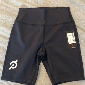 NWT peloton 7inch move bike short black size small